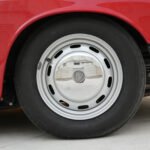 Dettaglio della ruota della Porsche 911 2.0 Coupé del 1965