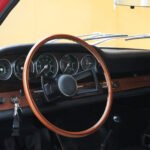 Plancia e volante della Porsche 911 2.0 Coupé del 1965
